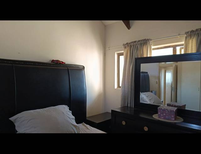 3 BEDROOM FLAT TO LET IN MOUNT EDGECOMBE
